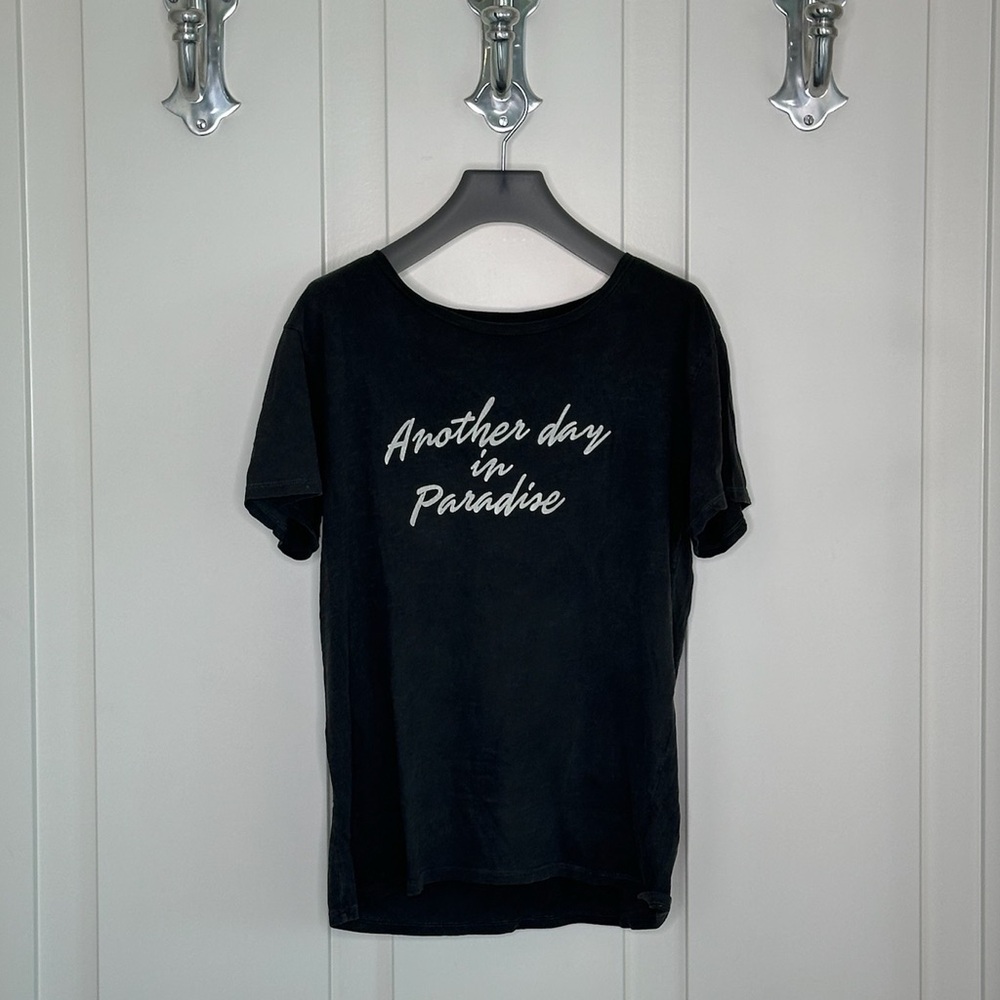 BILLABONG Graphic T-Shirt Women’s Size M